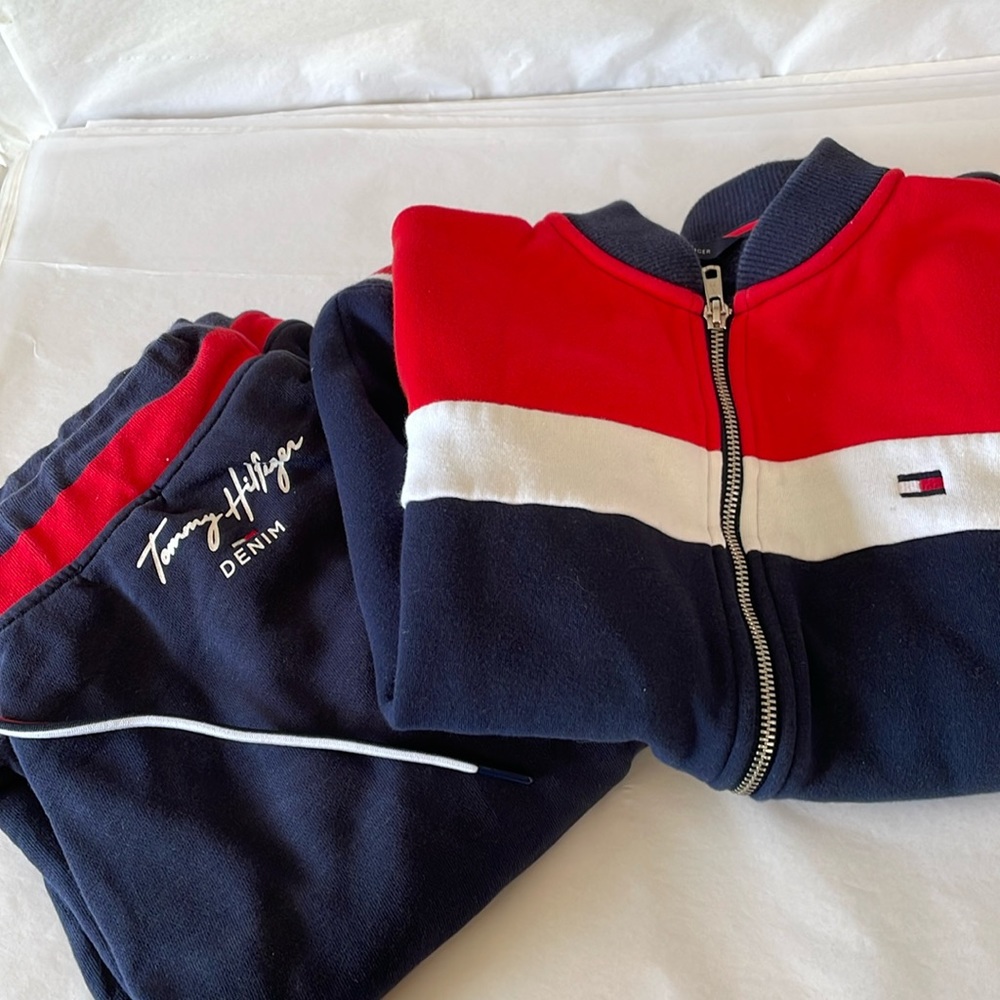 Tommy Hilfiger sweatsuit set blue‎ and red white size xsmall